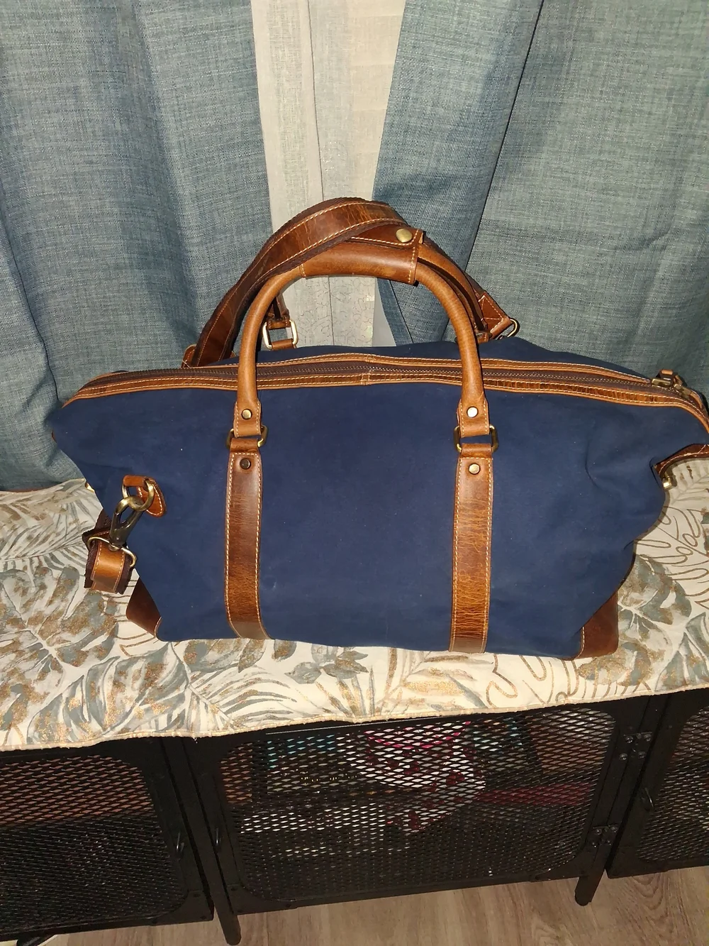 Canvas & Leather Weekender Bag in Navy Brown
